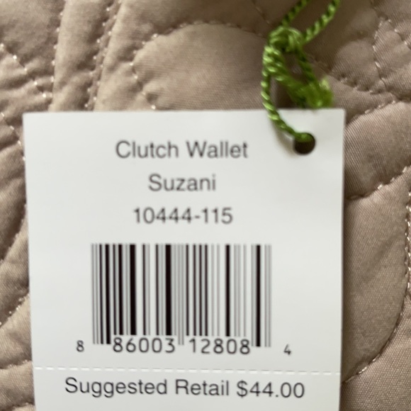 Vera Bradley clutch - Picture 3 of 3